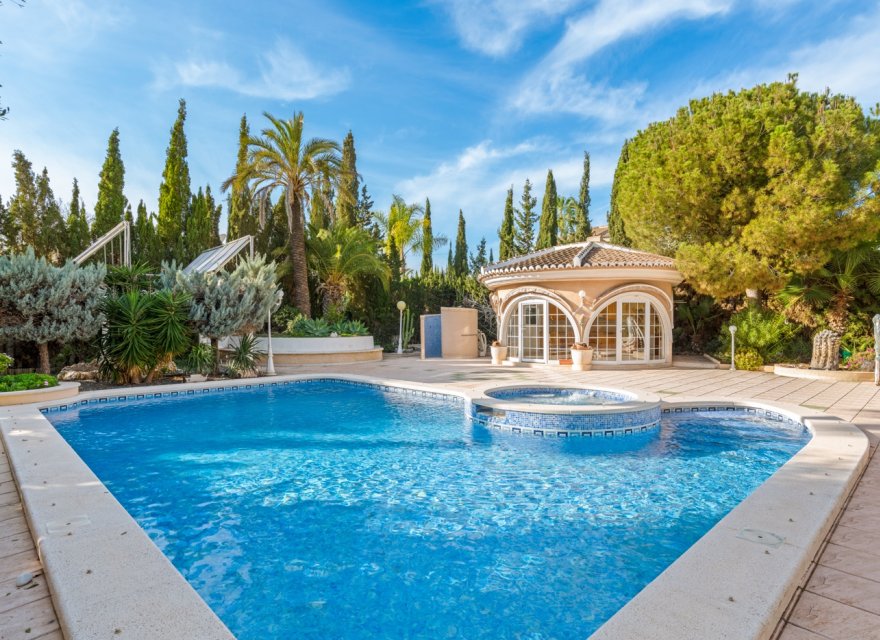 Reventa - Villa - Ciudad Quesada - Doña Pepa