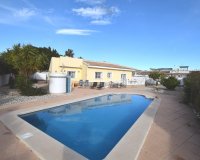 Reventa - Villa - Ciudad Quesada - Doña Pepa