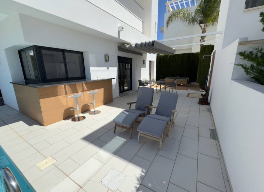 Reventa - Villa - Ciudad Quesada - Lo Marabú