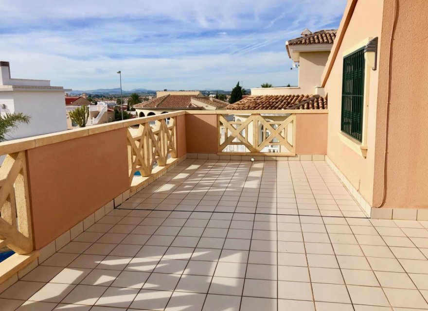 Reventa - Villa - Ciudad Quesada