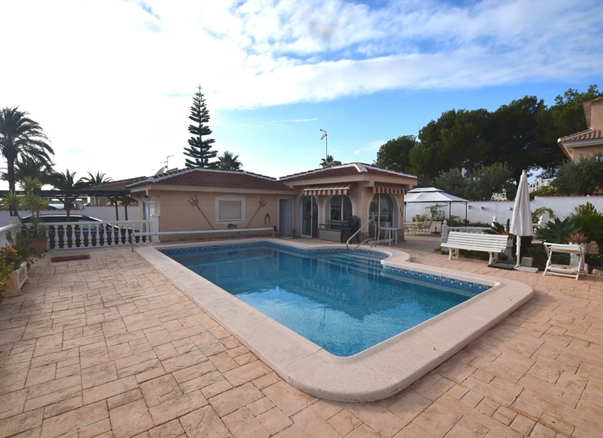 Reventa - Villa - Ciudad Quesada