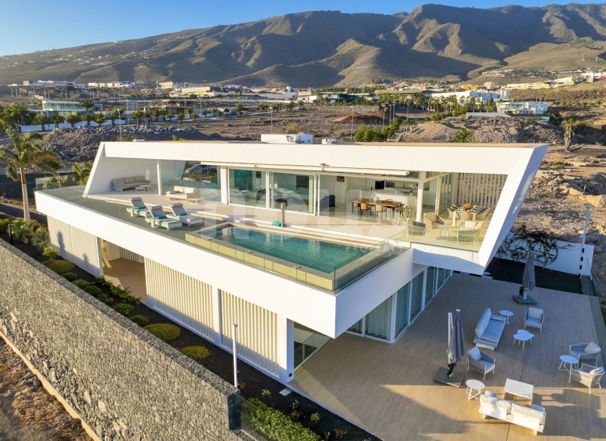 Reventa - Villa - Costa Adeje (La Caleta) - Villa Yacht