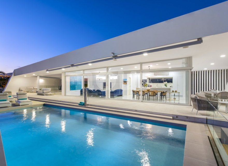 Reventa - Villa - Costa Adeje (La Caleta) - Villa Yacht