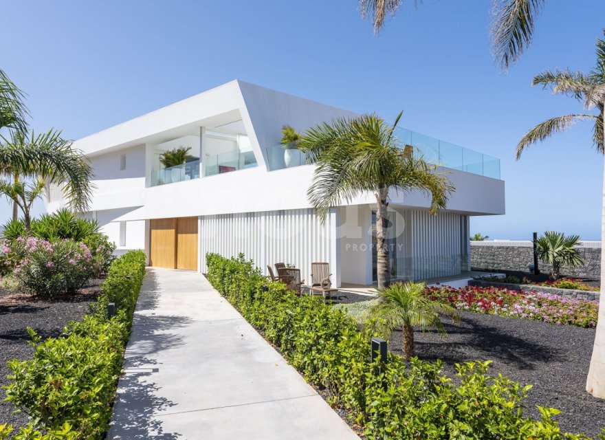 Reventa - Villa - Costa Adeje (La Caleta) - Villa Yacht