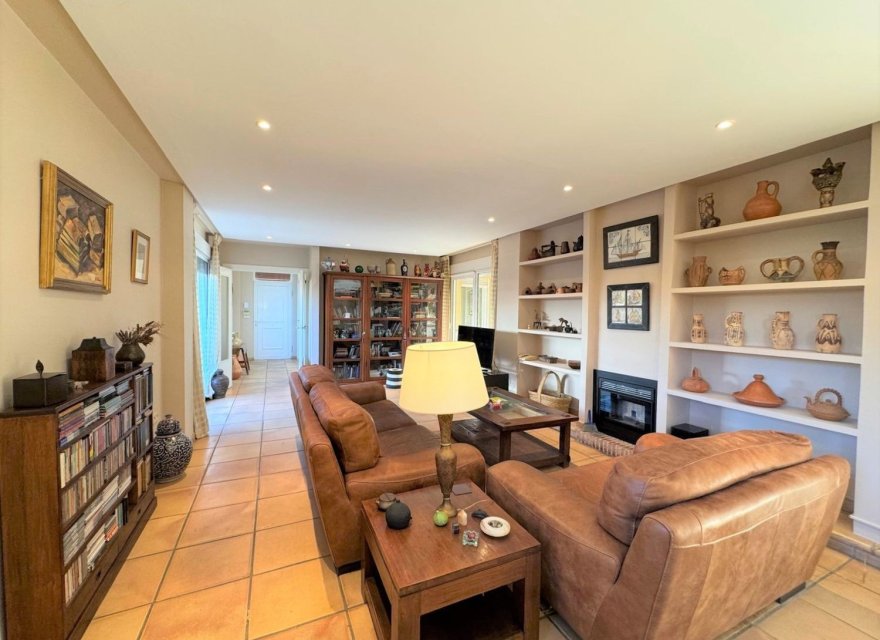 Reventa - Villa - Denia