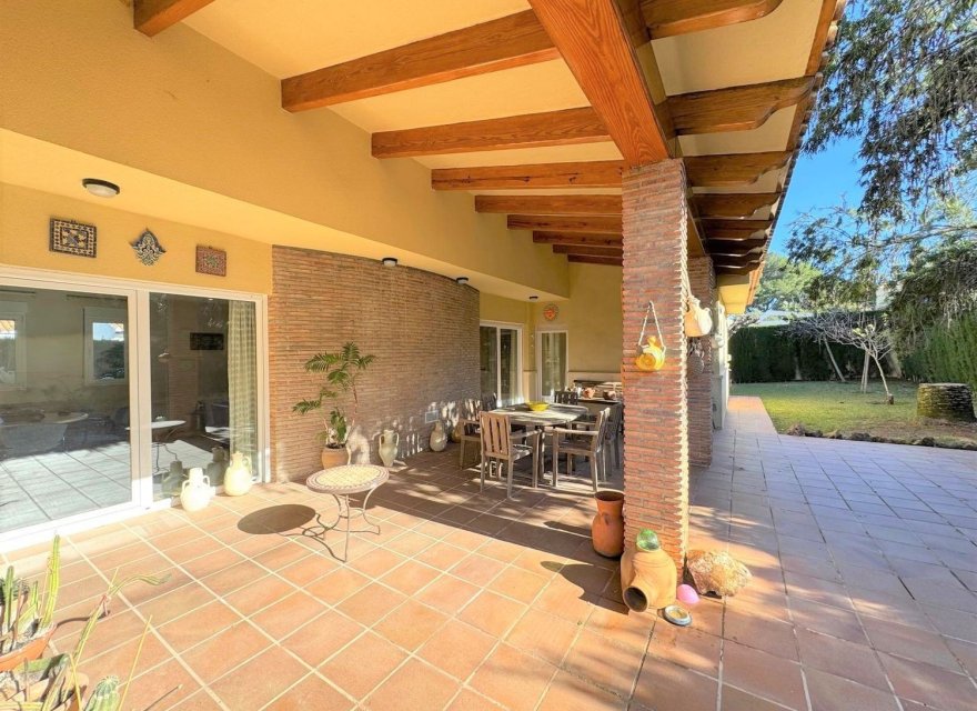 Reventa - Villa - Denia