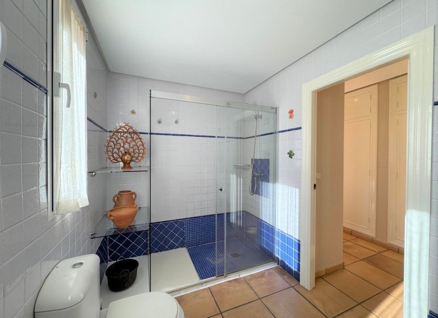 Reventa - Villa - Denia