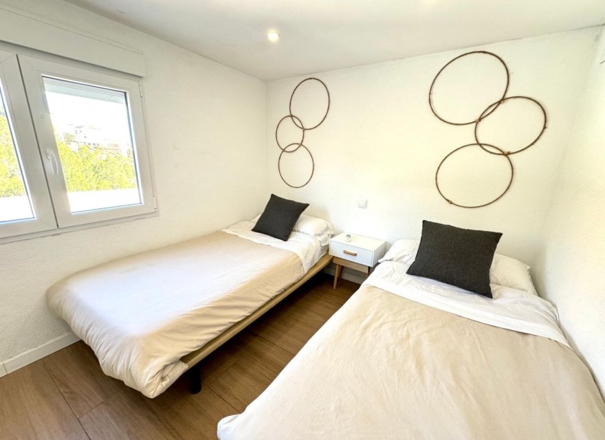 Reventa - Villa - Denia