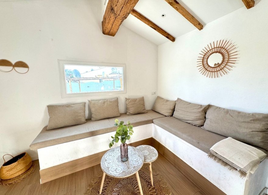 Reventa - Villa - Denia
