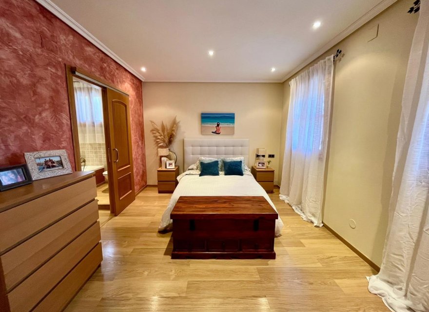 Reventa - Villa - El Esparragal - Inland