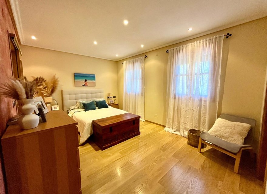 Reventa - Villa - El Esparragal - Inland