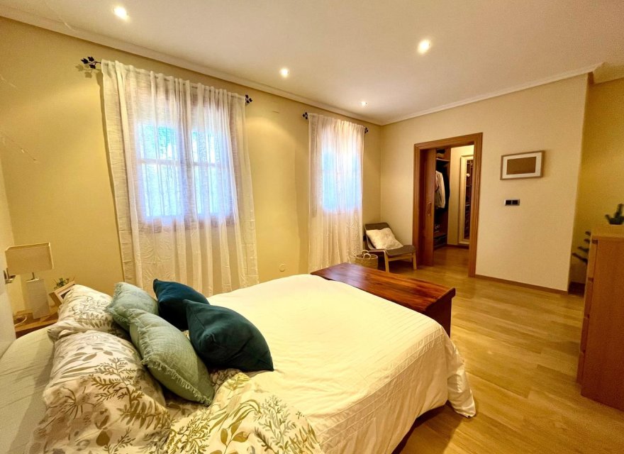 Reventa - Villa - El Esparragal - Inland