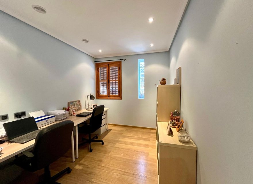 Reventa - Villa - El Esparragal - Inland