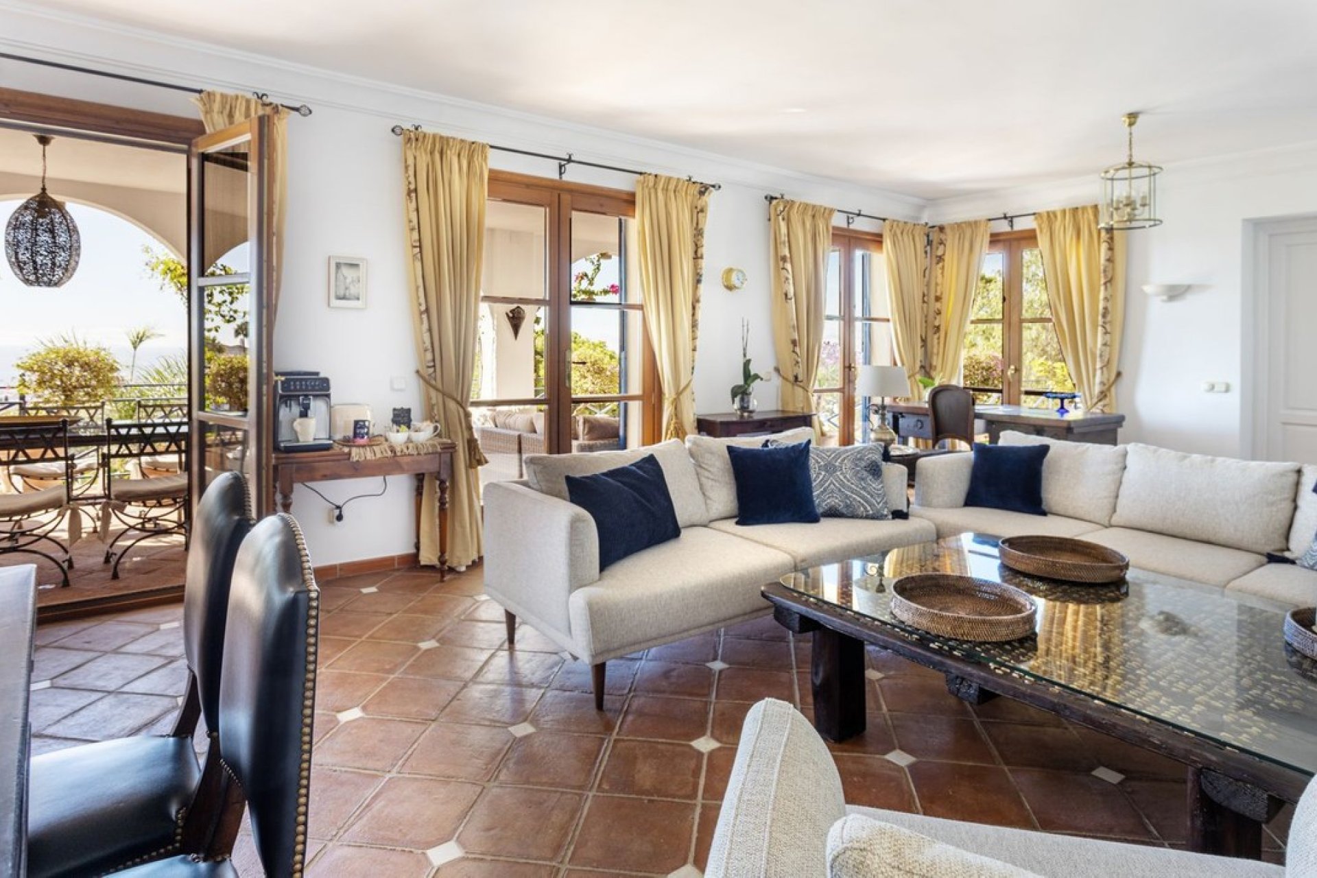 Reventa - Villa - El Madroñal - Costa del Sol