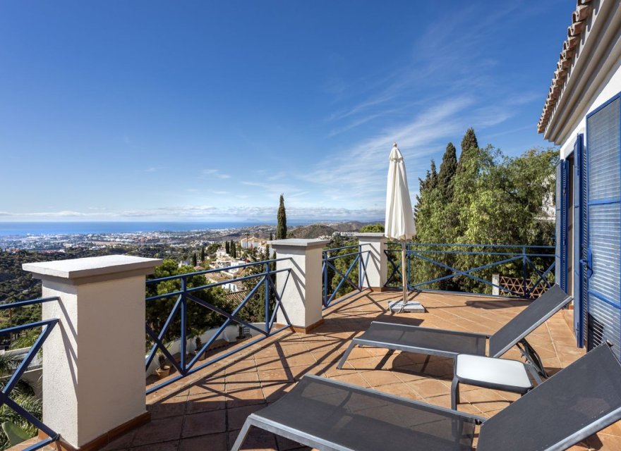 Reventa - Villa - El Madroñal - Costa del Sol