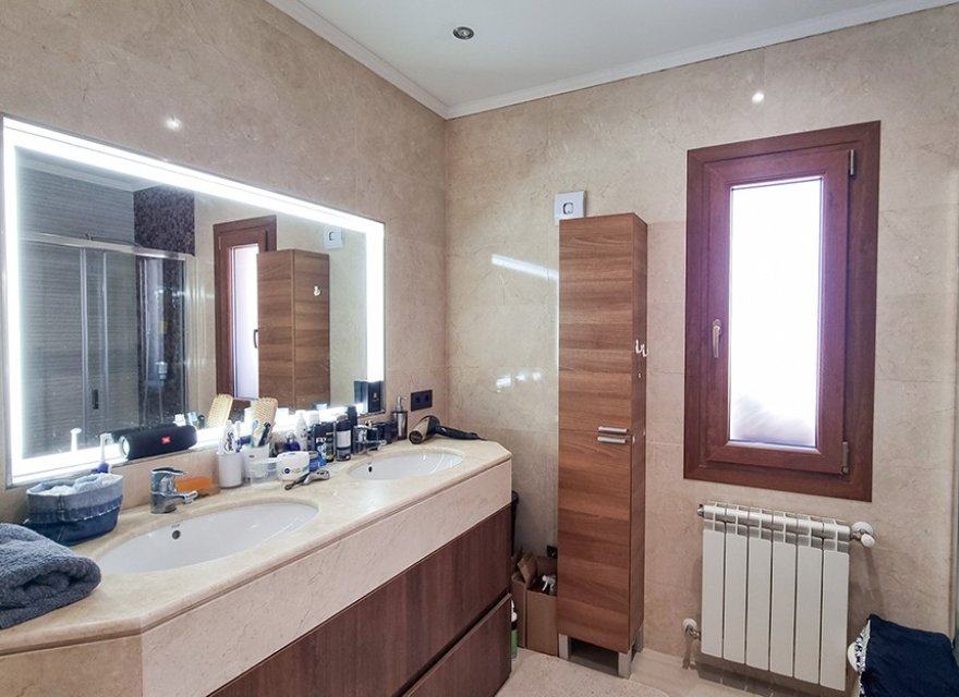 Reventa - Villa - El Toro