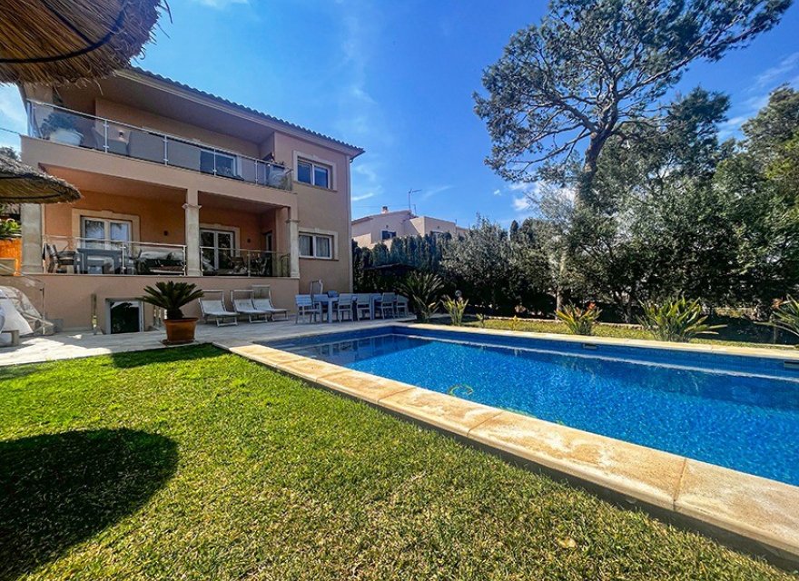 Reventa - Villa - El Toro