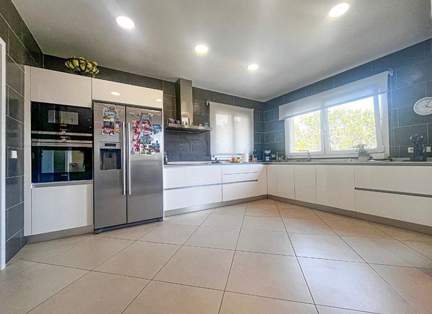 Reventa - Villa - El Toro