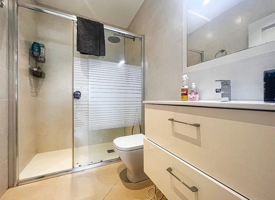 Reventa - Villa - El Toro