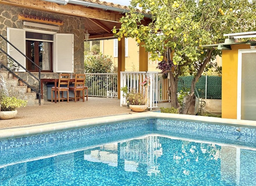 Reventa - Villa - El Toro