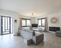 Reventa - Villa - El Toro