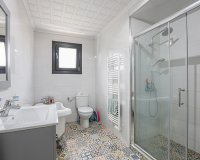 Reventa - Villa - El Toro