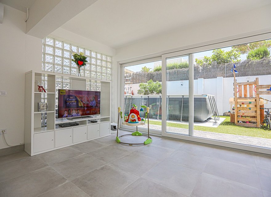 Reventa - Villa - El Toro