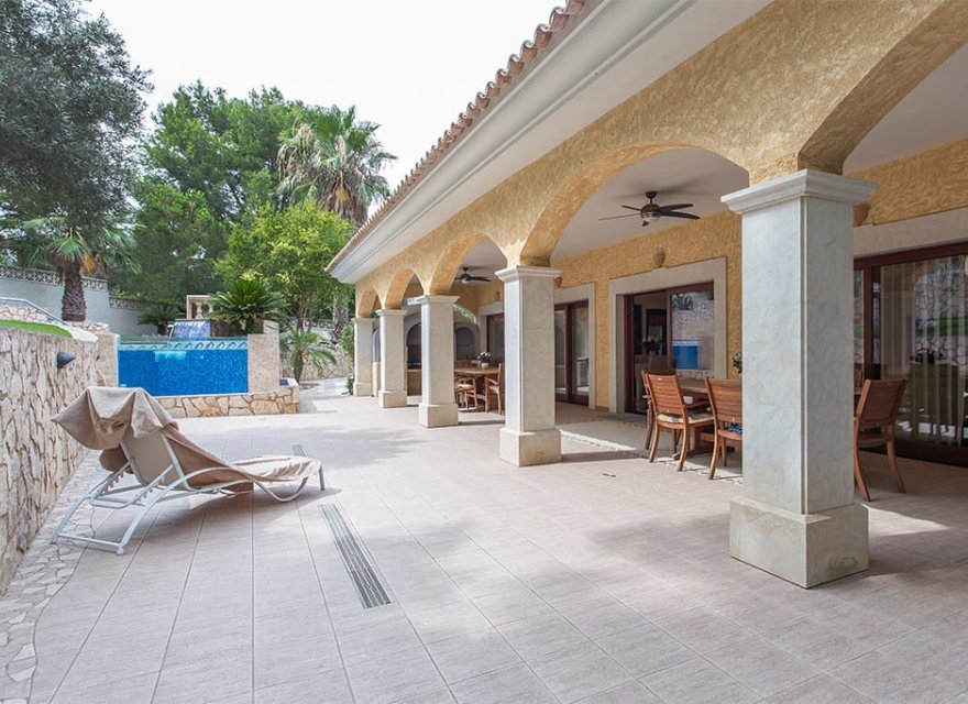 Reventa - Villa - El Toro