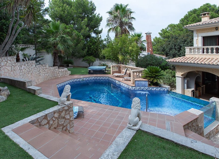 Reventa - Villa - El Toro