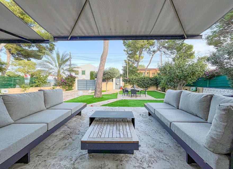 Reventa - Villa - El Toro