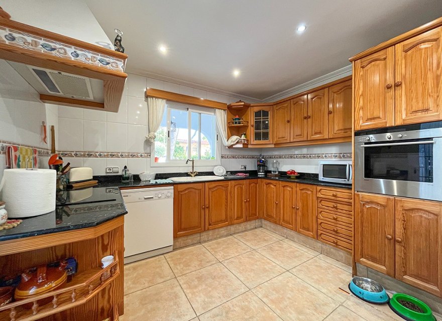 Reventa - Villa - El Toro