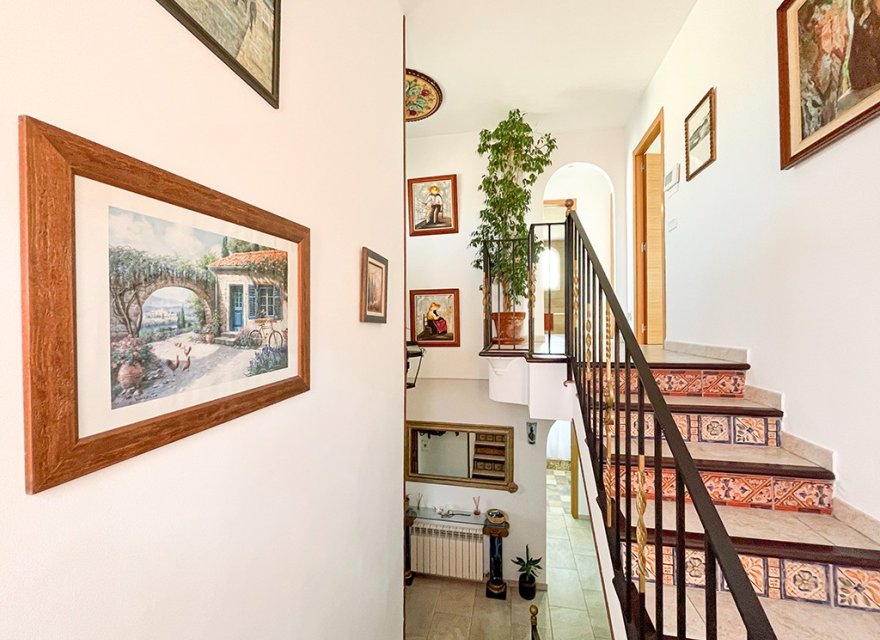 Reventa - Villa - El Toro