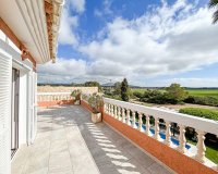 Reventa - Villa - El Toro