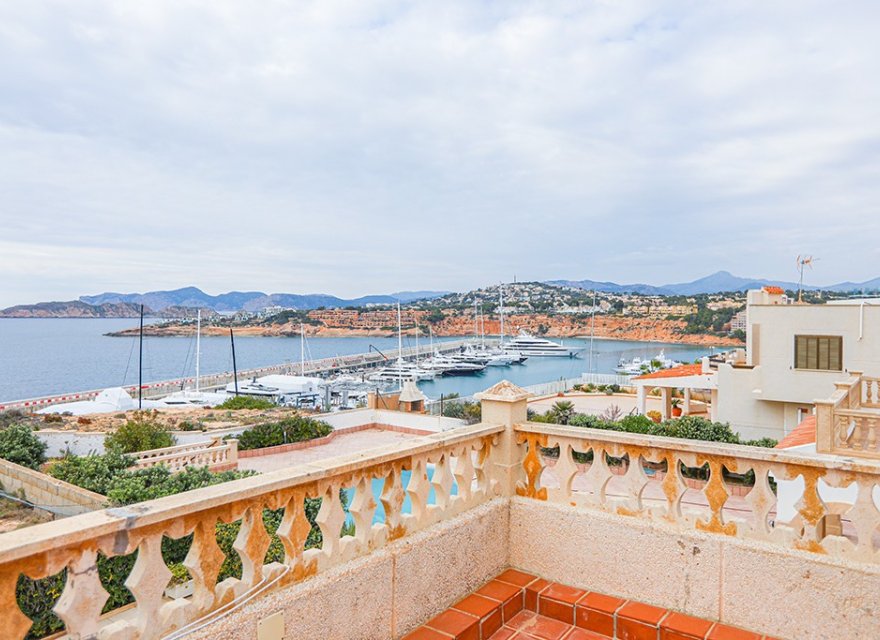 Reventa - Villa - El Toro