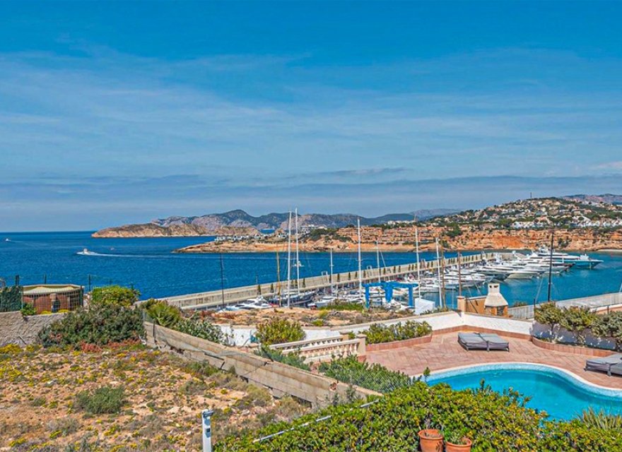 Reventa - Villa - El Toro