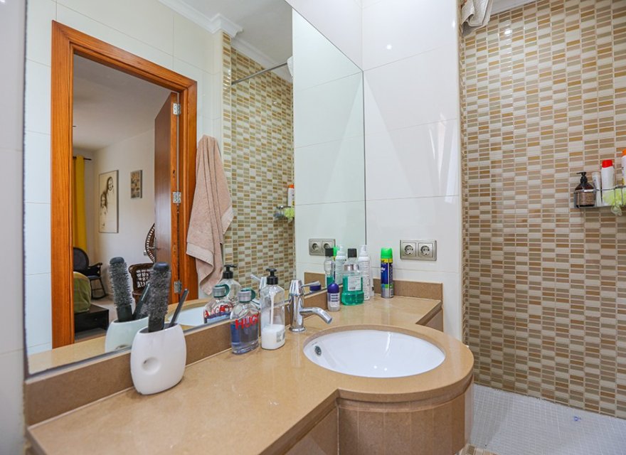 Reventa - Villa - El Toro