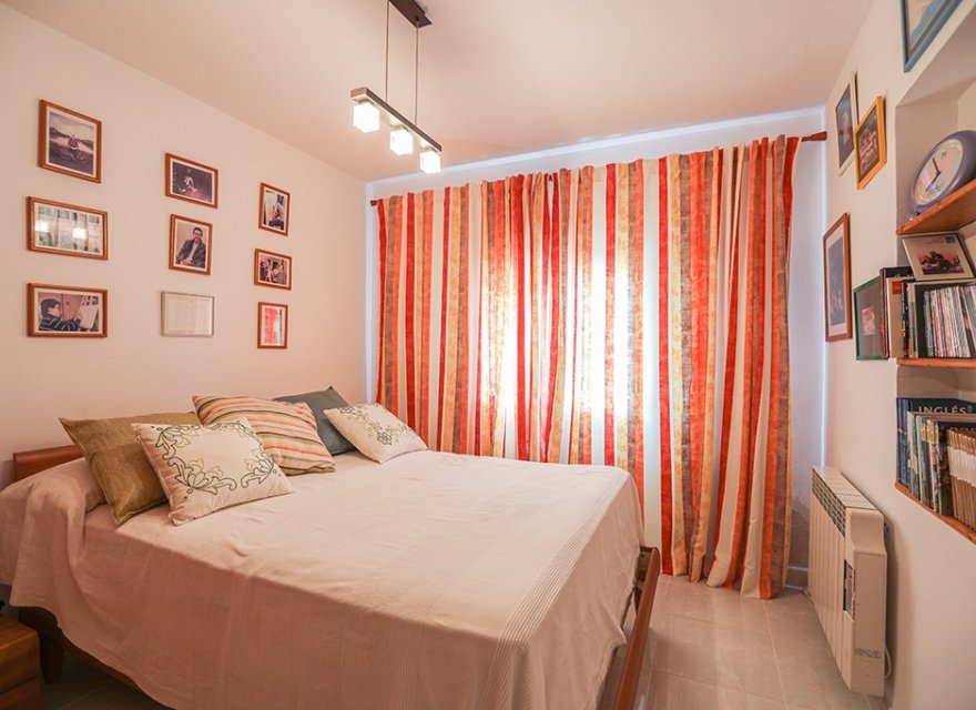 Reventa - Villa - El Toro