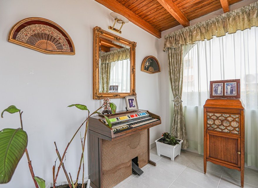 Reventa - Villa - El Toro