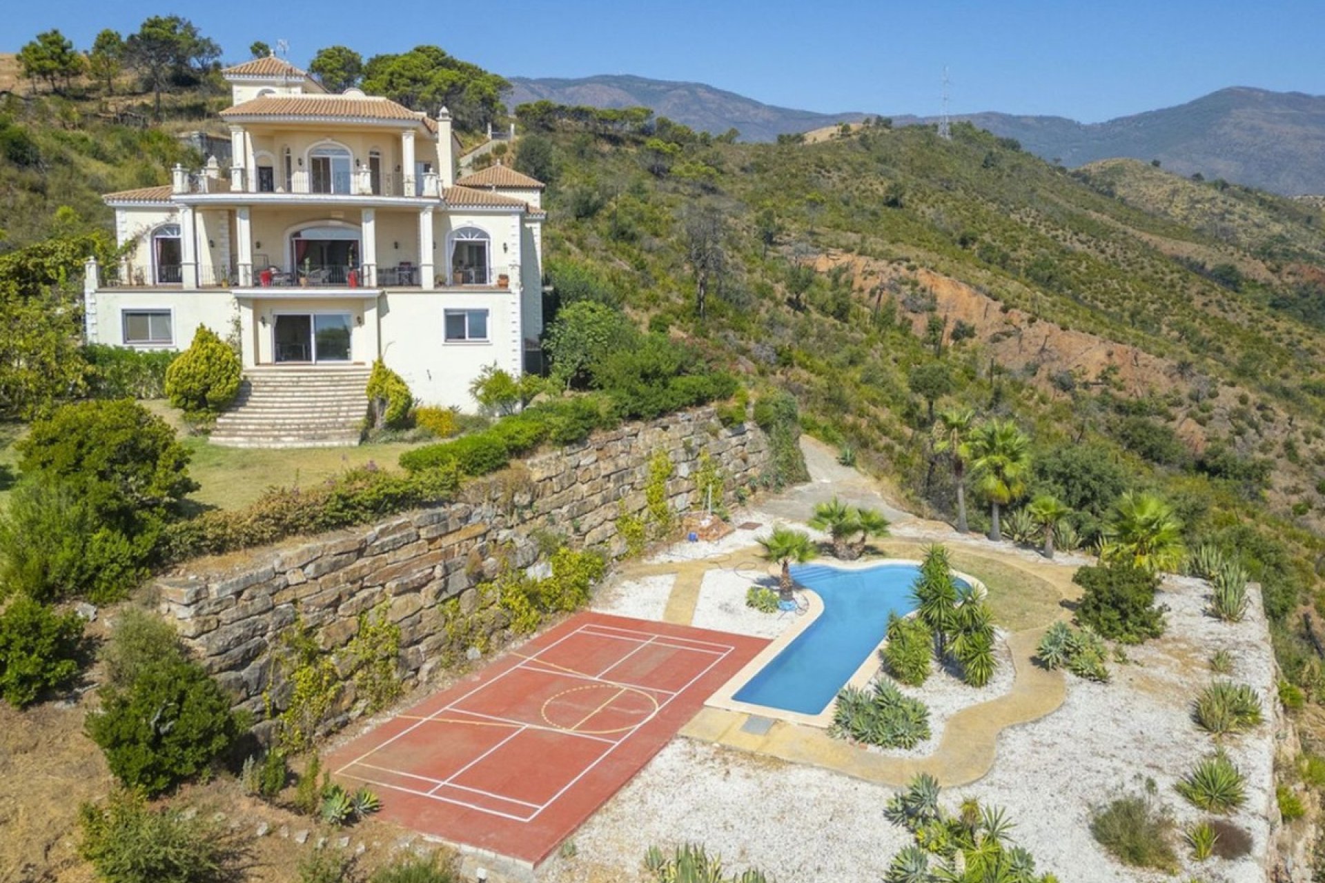 Reventa - Villa - Еstepona - Costa del Sol