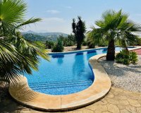 Reventa - Villa - Еstepona - Costa del Sol