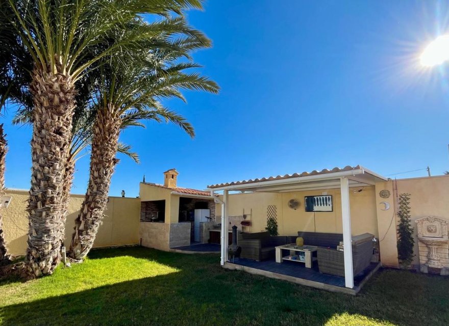 Reventa - Villa - Fortuna - Inland