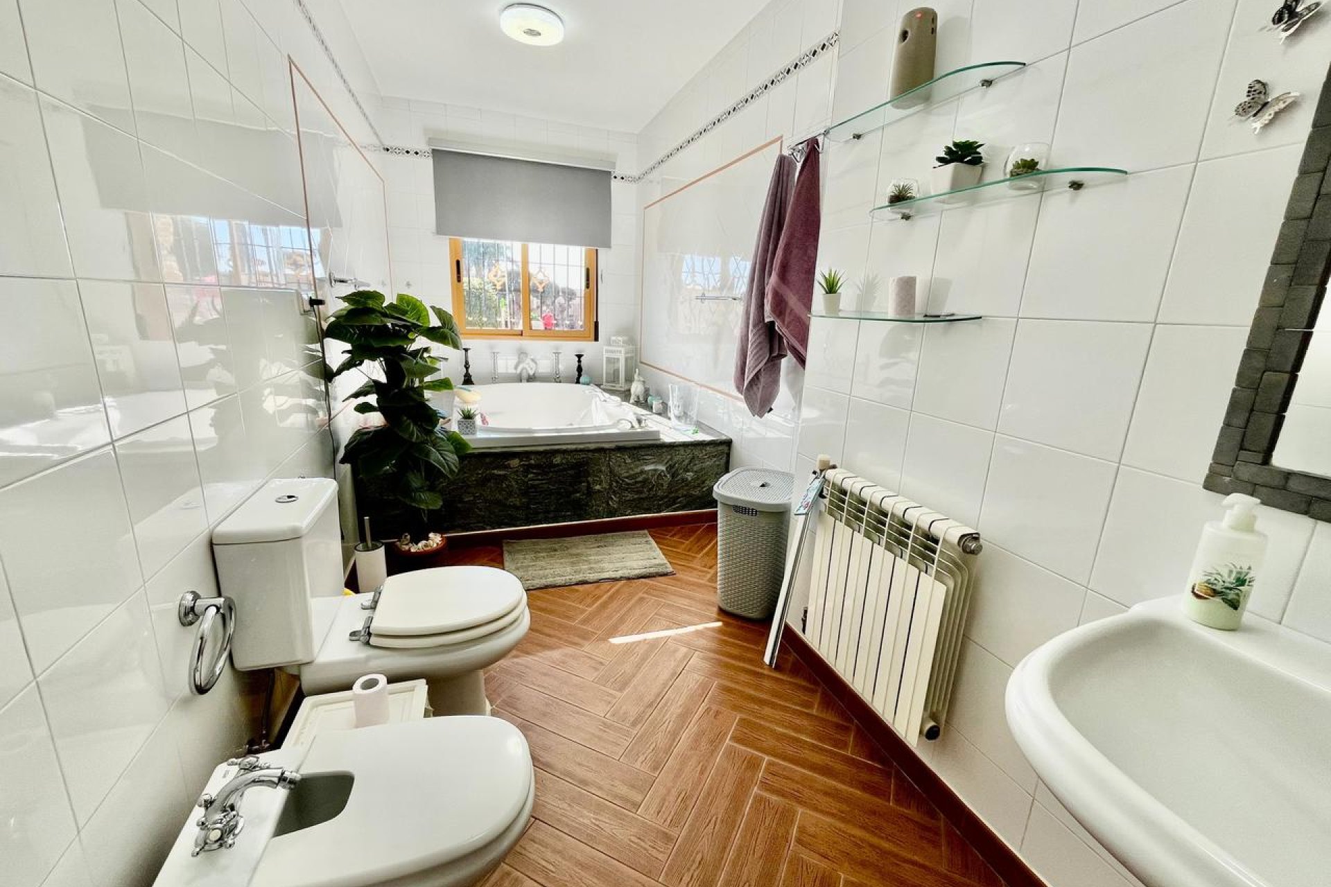 Reventa - Villa - Fortuna - Inland