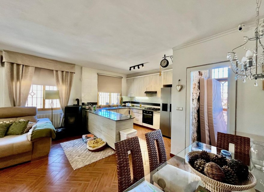 Reventa - Villa - Fortuna - Inland