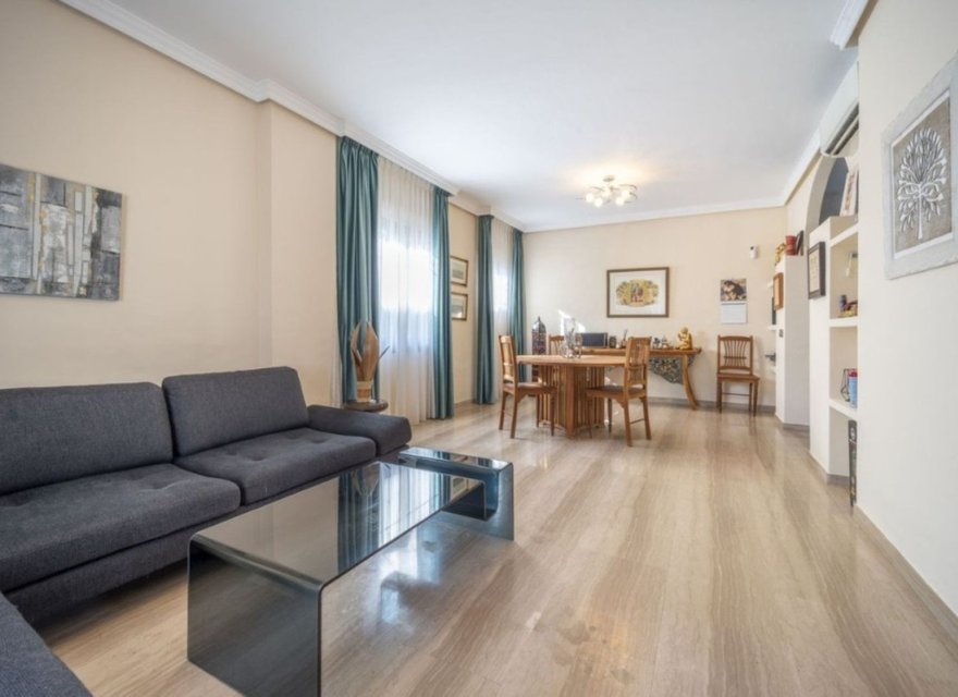 Reventa - Villa - Guadalmina Baja - Costa del Sol