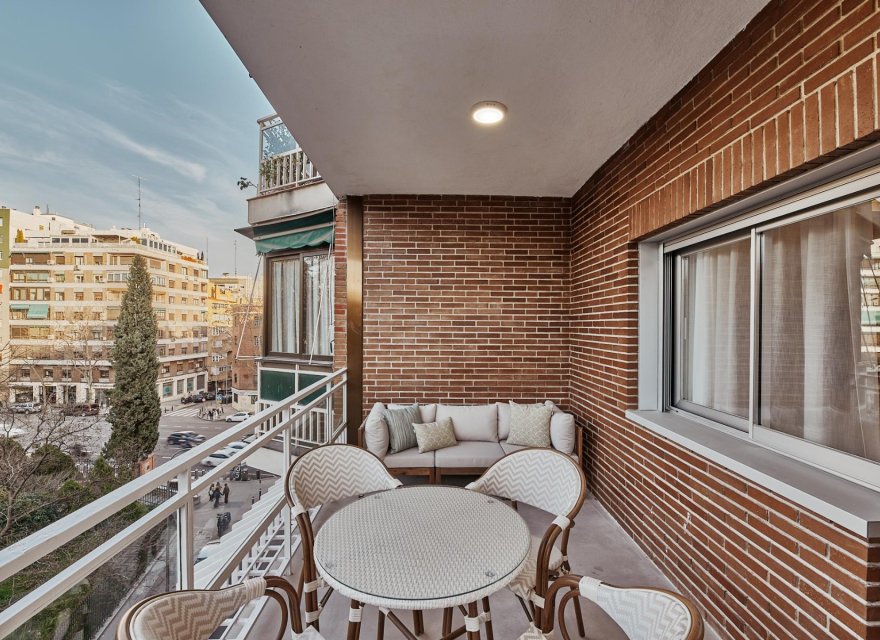 Reventa - Villa - Madrid