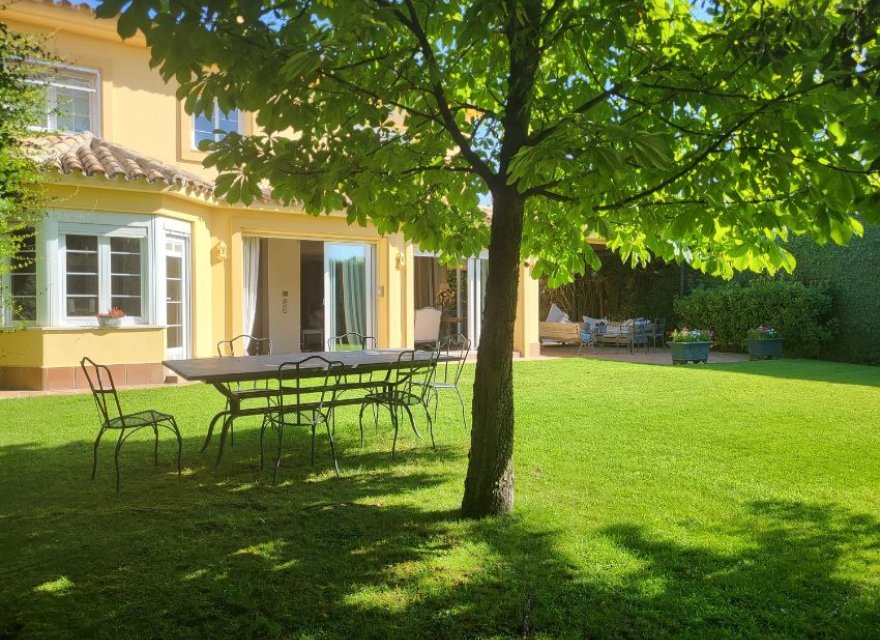 Reventa - Villa - Madrid