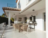 Reventa - Villa - Marbella - Costa del Sol