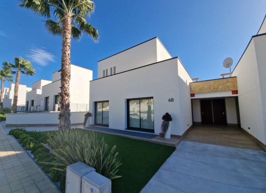 Reventa - Villa - Monforte del Cid - Font del Llop