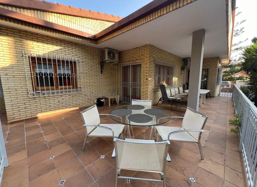 Reventa - Villa - Orihuela Costa - Campoamor