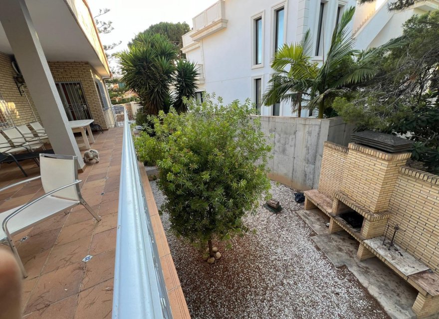 Reventa - Villa - Orihuela Costa - Campoamor